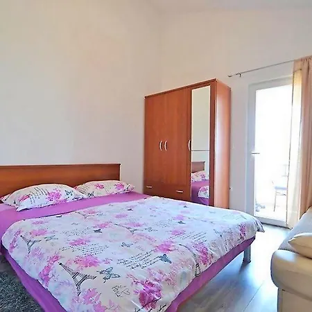 Bucic Apartment *