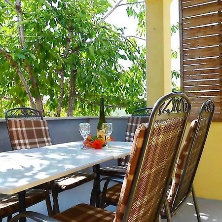Apartment Bucic